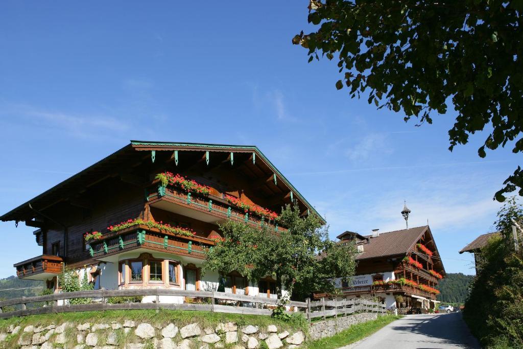 Landgasthof Ledererwirt Guest House Ebbs Exterior photo